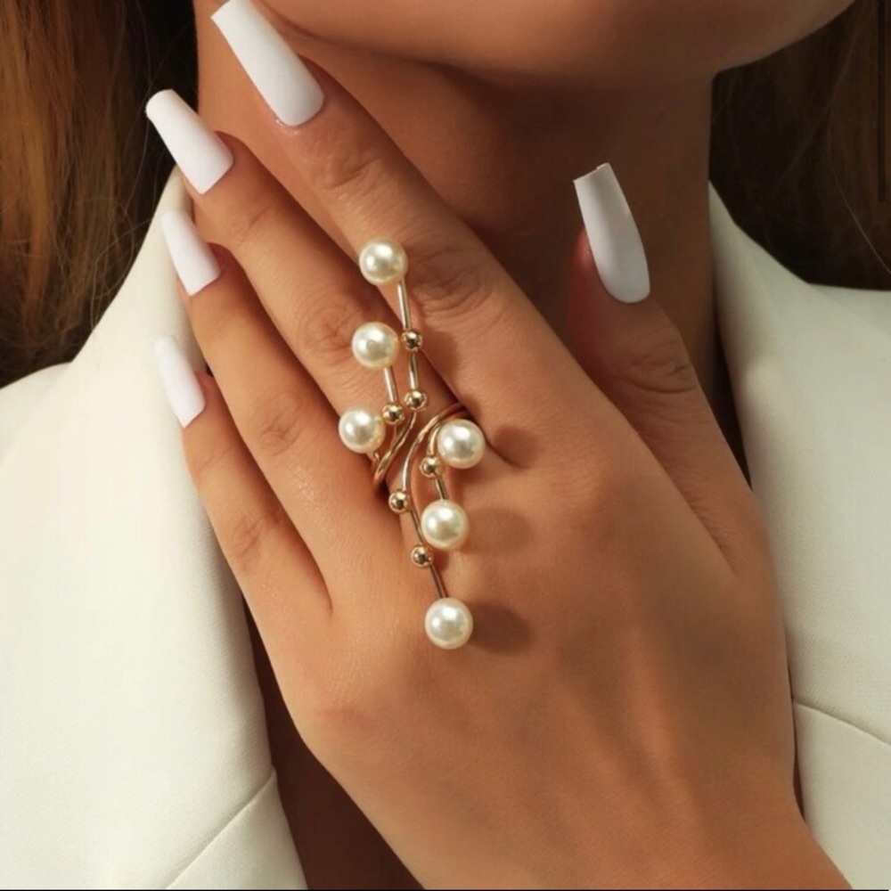 SOLD ! GORGEOUS Pearl Twine Ajustable Statement Ring - Picture 1 of 4